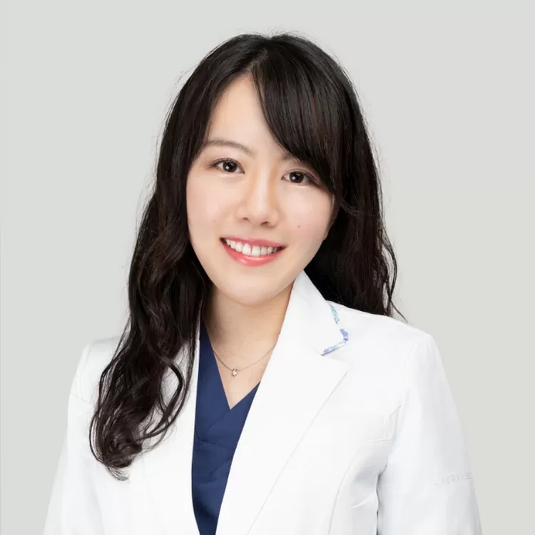院長 岡 ひかり